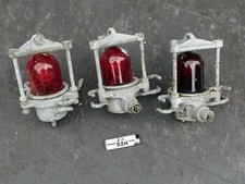 LOT 3 FANAUX LAMPES MARINE