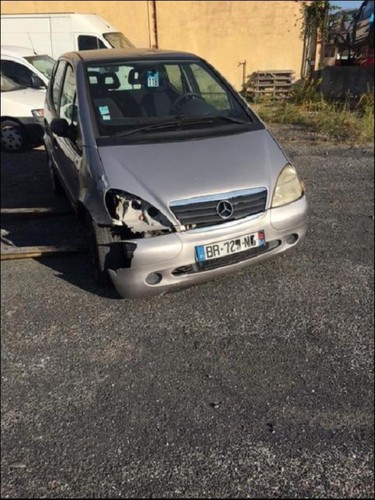 Malle hayon arriere - arriere, mercedes