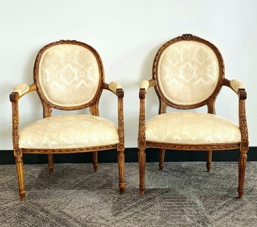 Louis xvi oval back fauteuil - oval,