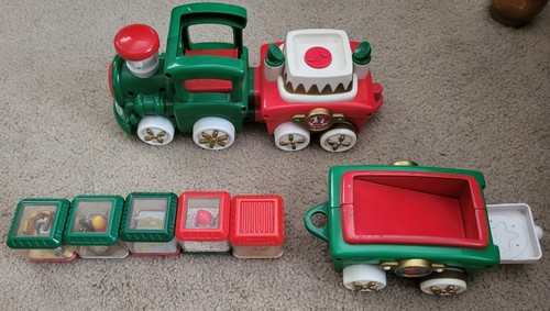 Fisher price peek blocks - fisher-price, peek-a-blocks