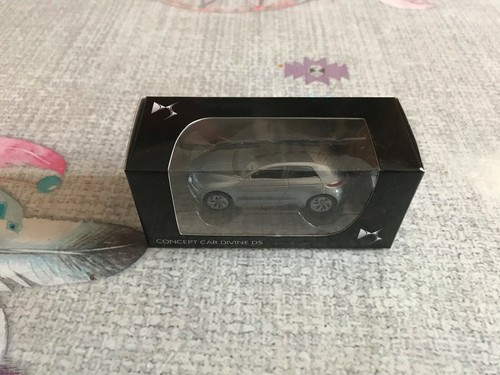 Voiture miniature concept - voiture,