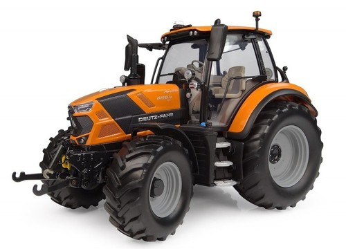 Universal hobbies tracteur - universal,