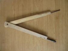 Ancien compas en bois d'école +/- 41cm