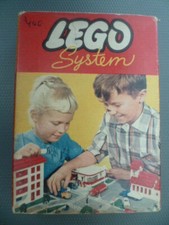 Boîte-tiroir  n° 400 LEGO system 50-60 - 2 briques-essieu + 4 pneus + notice