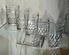 ANCIENNE 6 GOBELETS CHOPES