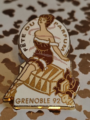Pin fête parfum - fête,