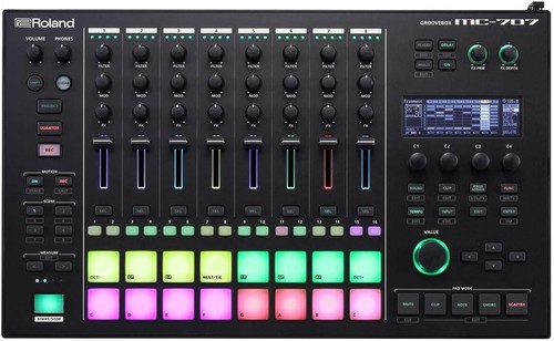 Roland 707 groovebox - roland, mc-707