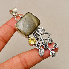 Pendentif bijoux fait main en