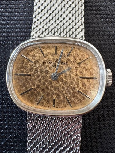 Montre mécanique vintage