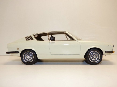 Audi 100 coupe 1971 - coupe,