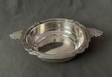 Plat creux en métal argenté Saglier Frères décor coquille