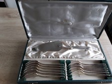 Service à dessert en métal argenté- Orfèvrerie BARRA