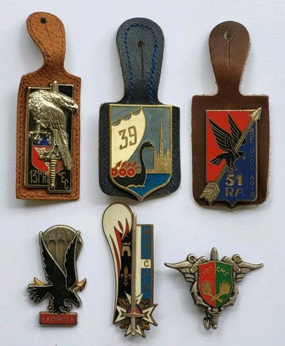 Superbe lot insignes - de,