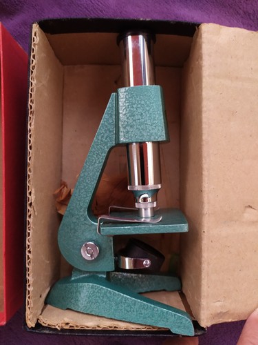 Microscope voyage optico - de,