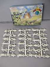 RARE BOITE STARLUX COMPLETE DE 36 FIGURINES 1/50 35mm MARIN A PEINDRE
