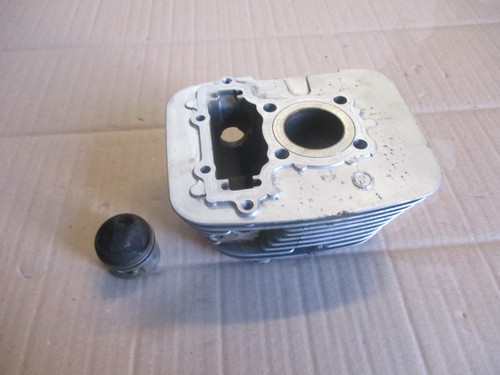 Cylindre piston arrières - /,