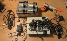 nintendo nes console 17 Jeux 3 Manettes 1 Pistolet