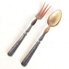 COUVERTS DE SERVICE A SALADE