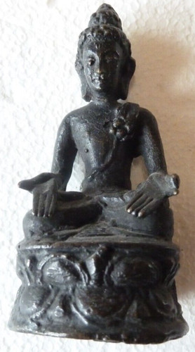 Beau rare bouddha - beau, et