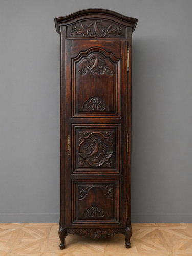 Armoire bonnetiére lyonnaise