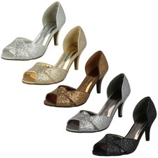 Chaussures À Talons Pour
