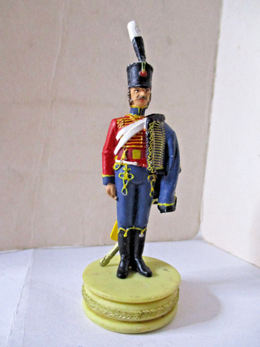 Figurine hachette echecs - 1/32,