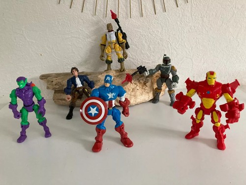 Lot de 6 figurines - ⚜️,