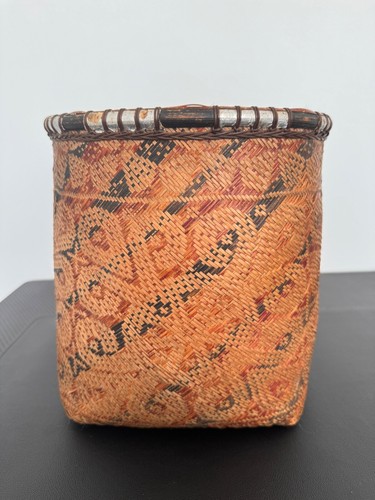 Vintage borneo red and - vintage,