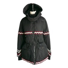 CHANEL DOUDOUNE NOIRE CAPUCHE