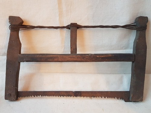 Ancienne petite scie cadre - scie, a