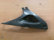 carénage latéral droit