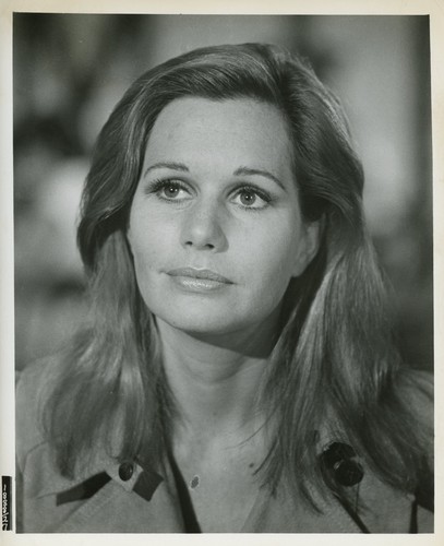 Sally kellerman alfred - sally,
