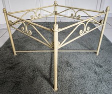 Table basse fer et verre Jaune