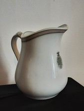 Ancien Pichet Porcelaine -