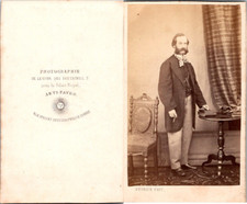 Regnier, Paris, Homme au beau