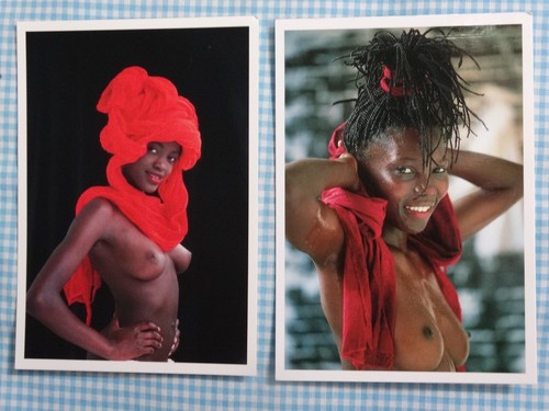Cartes postales femme seins - femme,