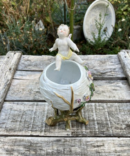 Centre de table - Porcelaine de SAXE à identifier ? Nid d'oiseau, Chérubin