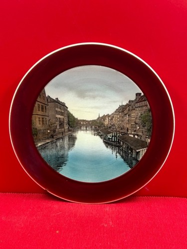 Assiette décorative