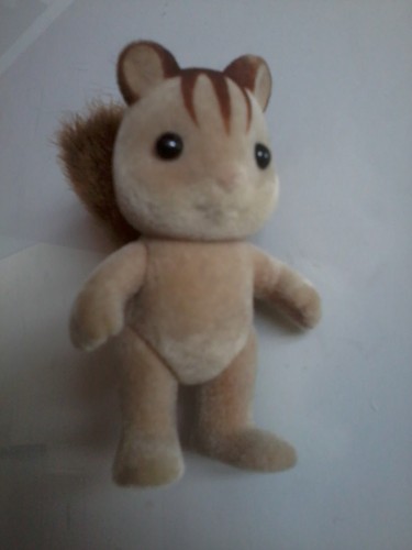 Figurine ecureuil les petits - figurine,