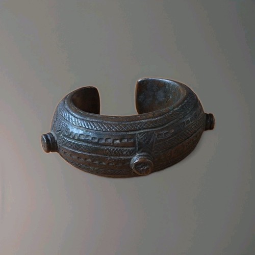 Bijoux ancien bronze - bijoux, en