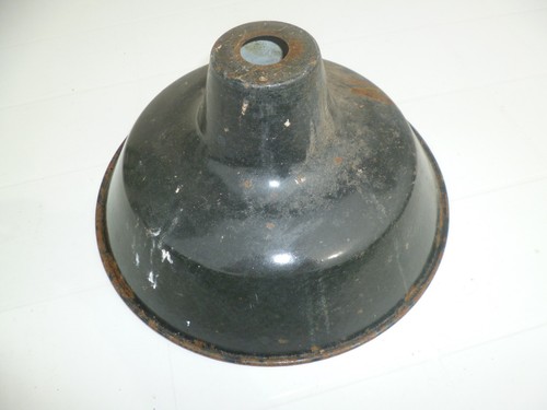 Suspension lampe industrielle