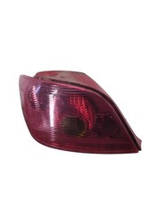 Feu arriere principal gauche