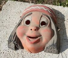 Masque indien ref 1113 Marque CÉSAR   mauvais état , le tarif n'est que le colis