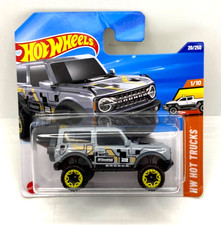 25.081 HOT WHEELS CARTE EU / HOT TRUCKS 2025 / 20/250 FORD BRONCO GRIS
