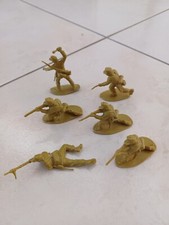lot 6 petits soldats plastique