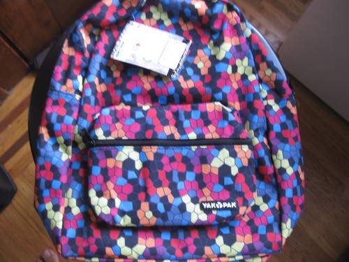 Nwt yak pak - , deluxe