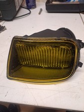 Phare antibrouillard Renault Safrane phase 1 droit passager : HELLA 1NA 006-02