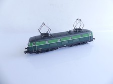 33231 MARKLIN HO 3 RAILS