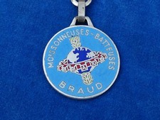 RARE ++ TOP ! PORTE-CLES Key ring - BRAUD - MOISSONNEUSES BATTEUSES