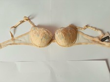 soutien-gorge corbeille sexy